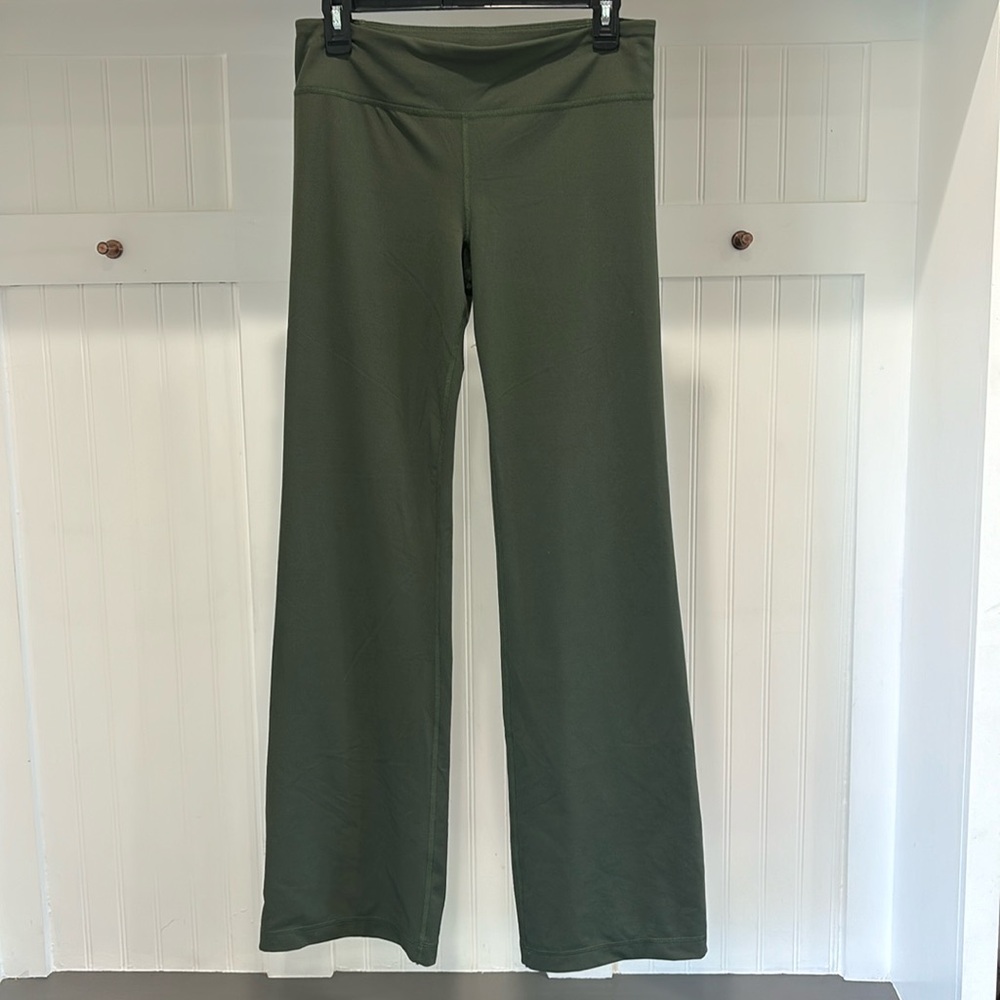 Under Armour Flared Yoga Pants